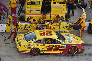 Bass Pro Shops NRA Night Race photo gallery